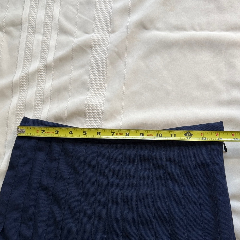 Brooks Brothers Navy and Red A-Line Skirt - Picture 9 of 11